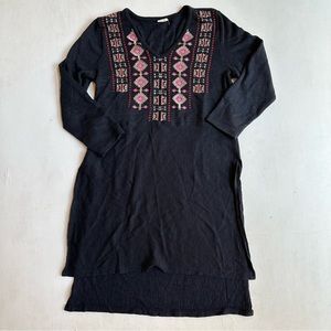 Anthropologie Akemi Kin Embroidered Side Slit Sweater Tunic